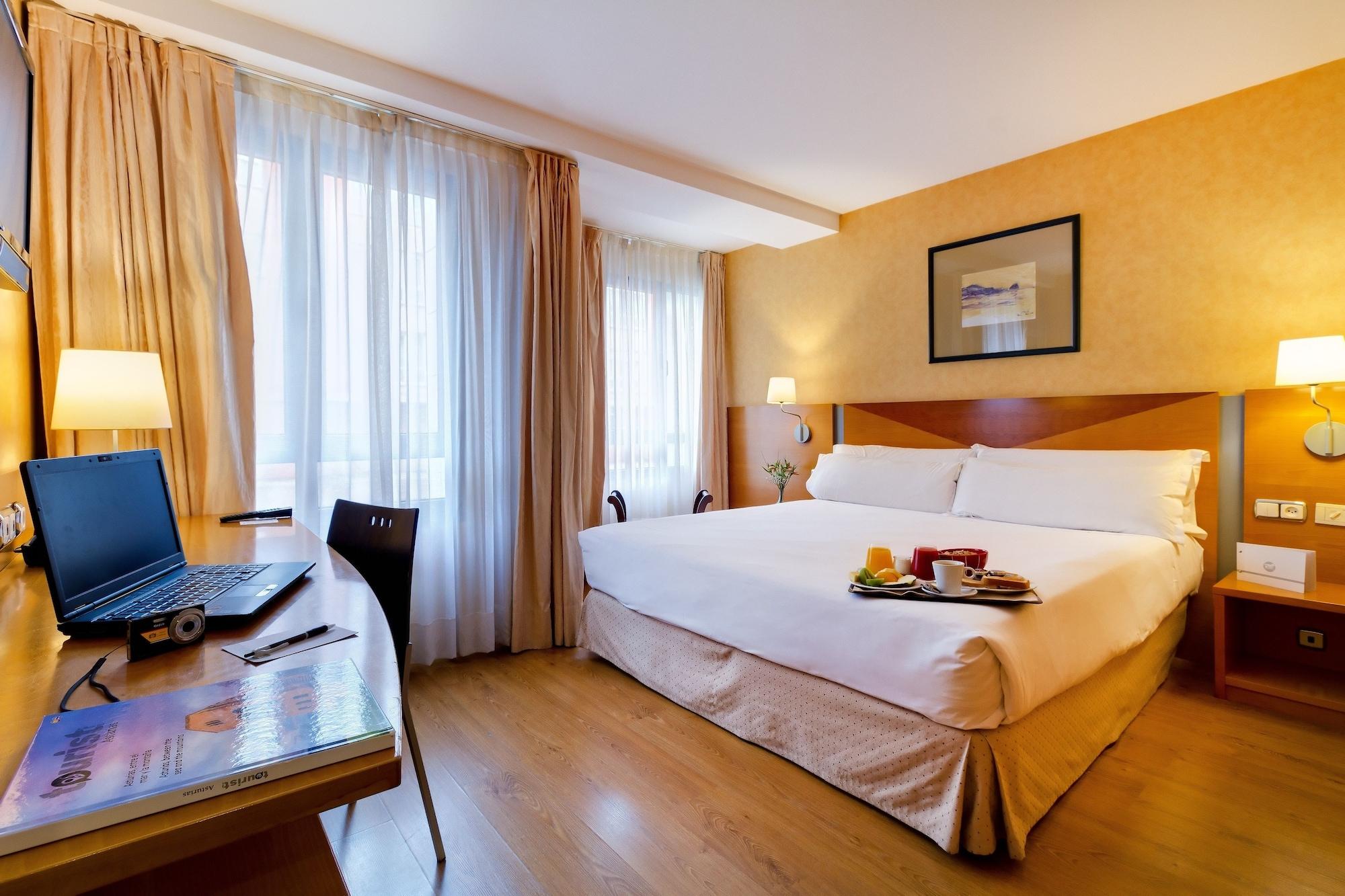 Oca Villa De Aviles Hotel מראה חיצוני תמונה