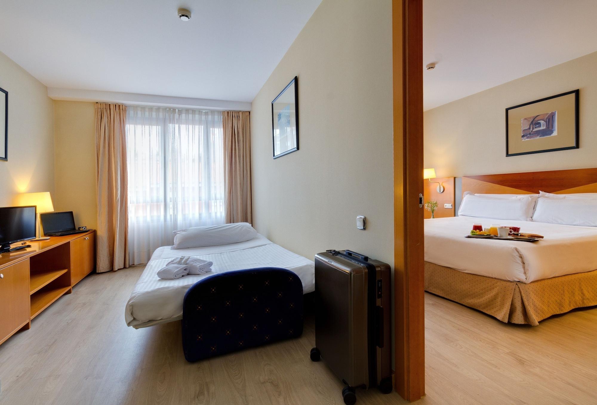 Oca Villa De Aviles Hotel מראה חיצוני תמונה