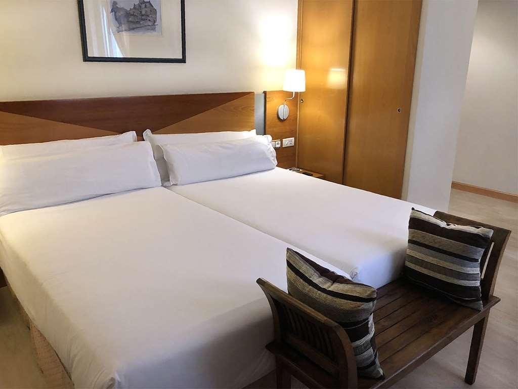 Oca Villa De Aviles Hotel חדר תמונה
