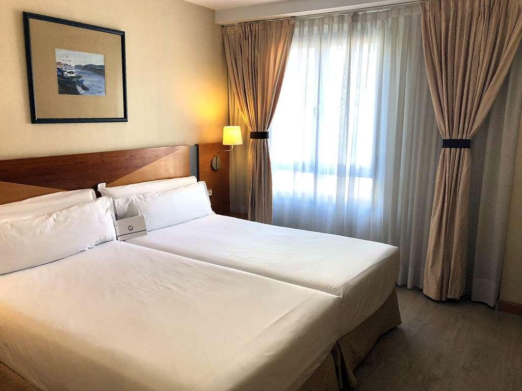Oca Villa De Aviles Hotel חדר תמונה