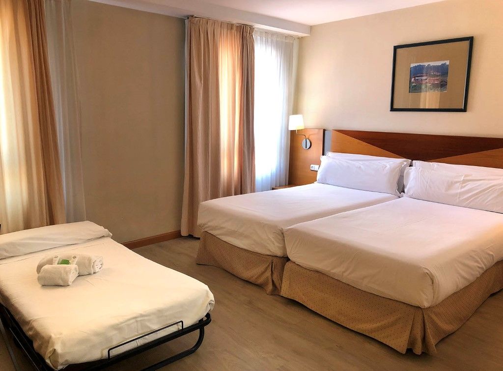 Oca Villa De Aviles Hotel מראה חיצוני תמונה